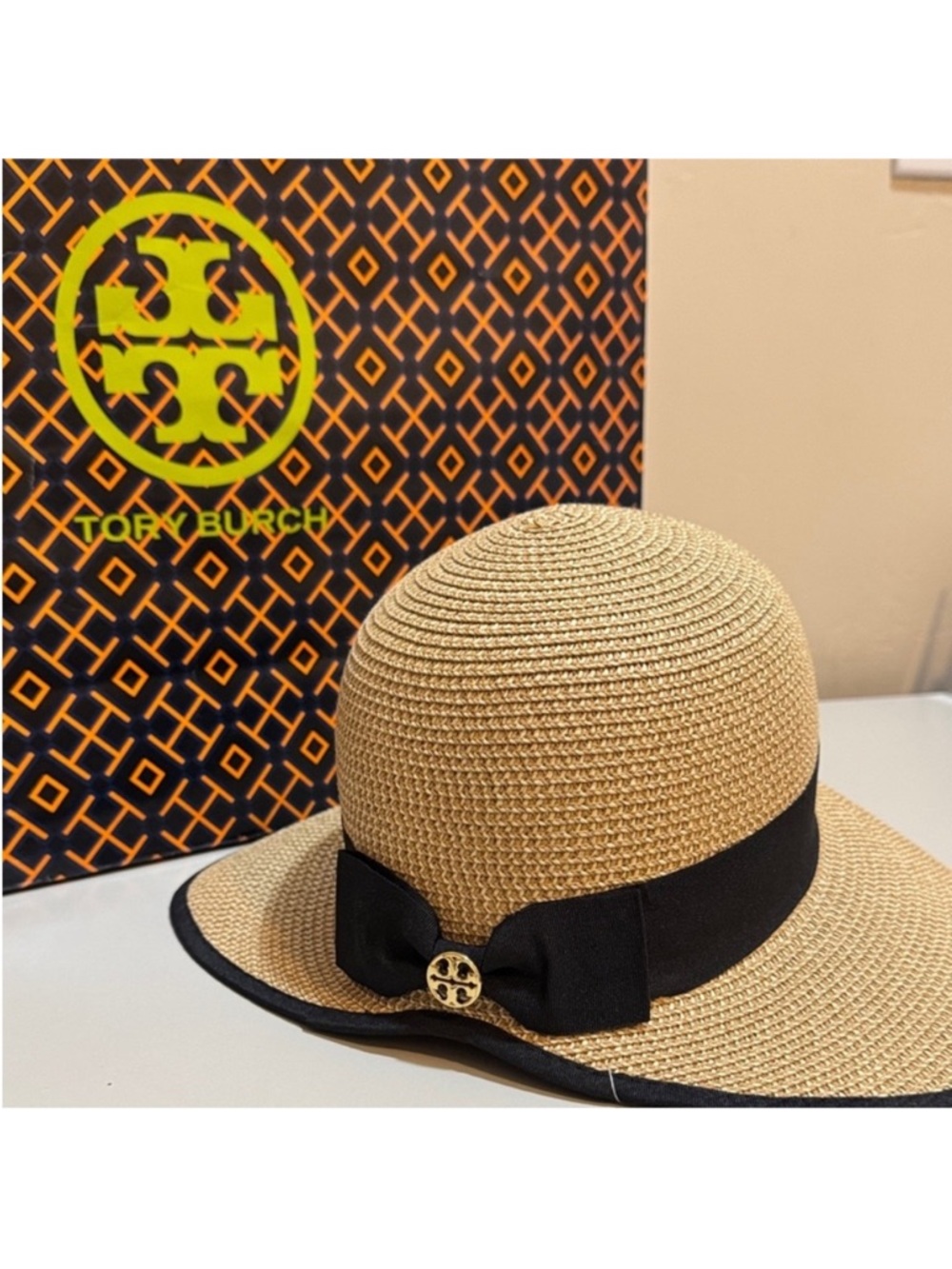 Tory Burch✨ Tan and black Sun Hat one size UPF 50+ - Picture 2 of 15